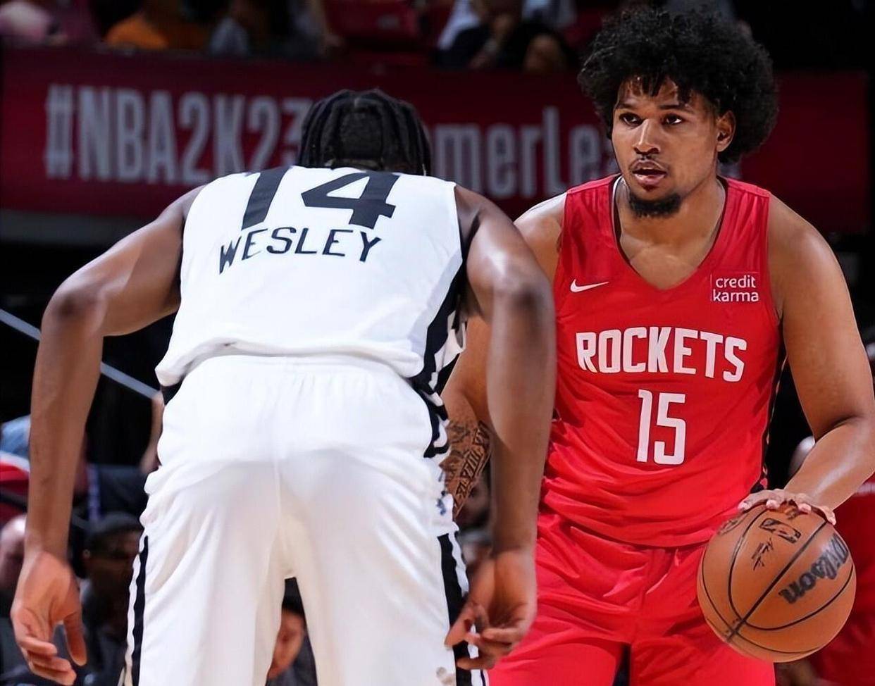 包含丹佛掘金训练开放日，今晚战术微调引欢呼，NBA季后赛在即，赛季目标并未改变的词条