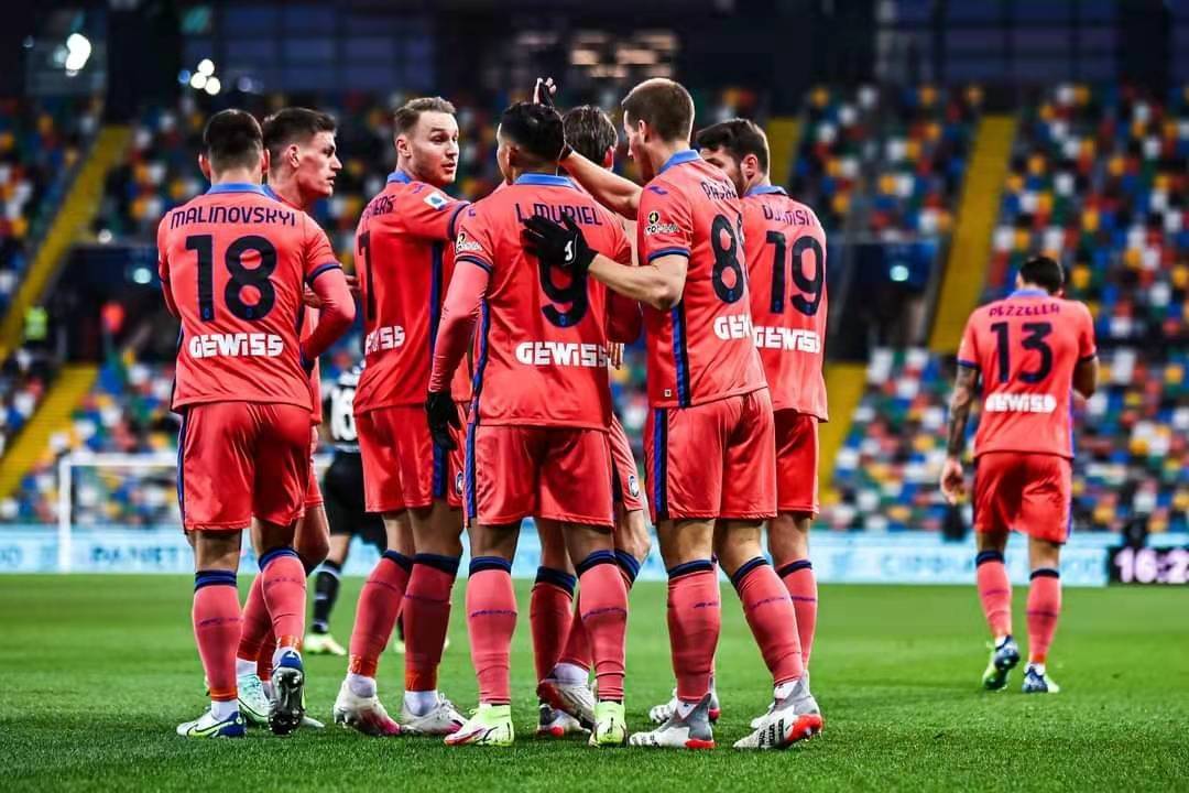 从国际比赛日亚特兰大防线松动到杜兰特在勇士比赛中悬念迭起，国际比赛日法兰克福备战欧冠的简单介绍